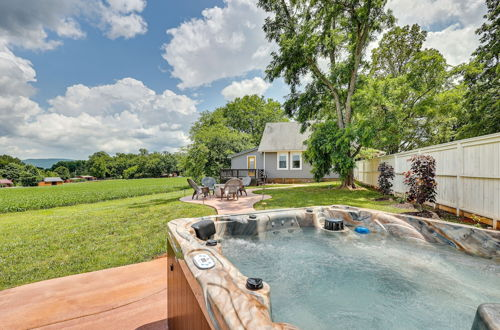 Photo 9 - Cozy Tennessee Abode w/ Private Hot Tub & Fire Pit