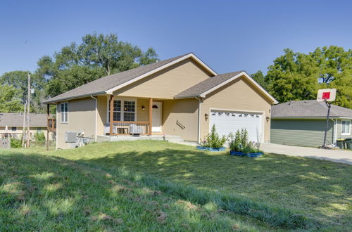 Photo 17 - Family-friendly Lansing Home With Covered Balcony