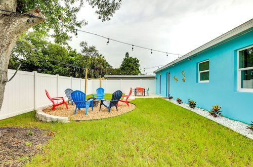 Photo 16 - Vibrant Palmetto Vacation Home w/ Patio & Fire Pit