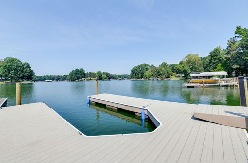 Photo 7 - Spacious Lake Norman Retreat w/ Private Dock