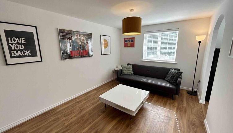 Foto 1 - 1-bed Apartment in Greater London Next to Station