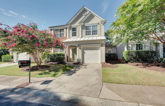 Foto 1 - Charlotte Townhome w/ Deck: 18 Mi to Downtown