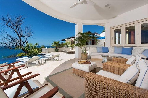 Foto 18 - Giant Luxurious Mansion in Flamingo With Pool and Sumptuous Ocean Views