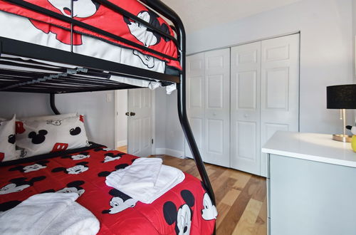 Photo 15 - Modern Mickey Contemporary Home Slps 7