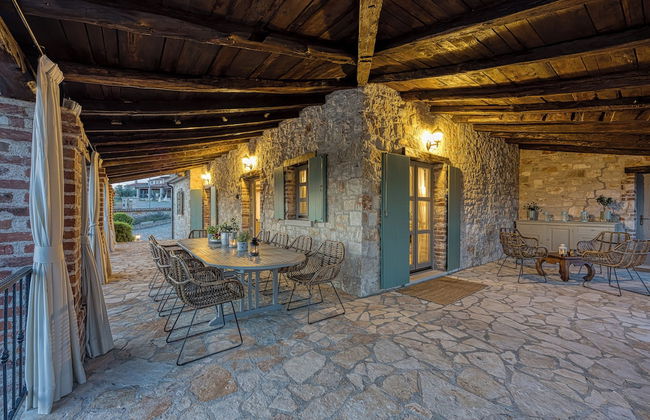 Vila Amyra With Pool - Foto 46