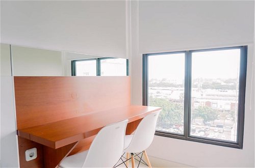 Foto 13 - Luxury And Modern Studio At Transpark Bintaro Apartment
