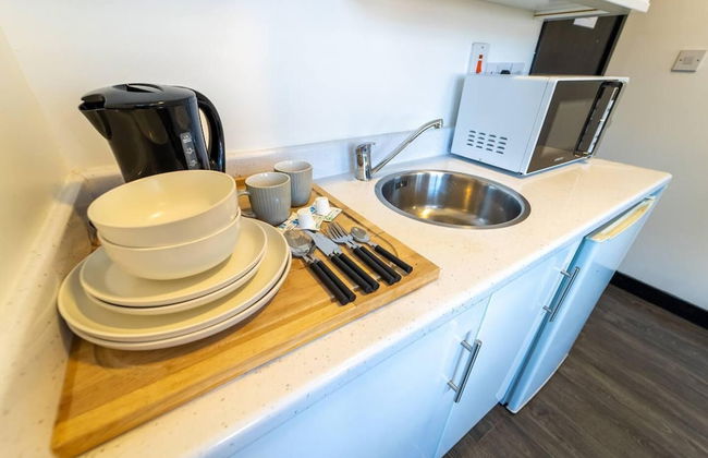 Cosy top Floor Studio Available Near the City! - Foto 7