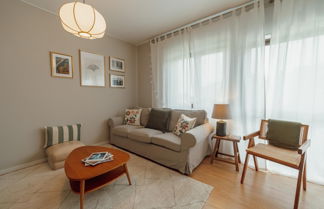 Photo 2 - Bright Stylish Apartment Near Parque DA Cidade