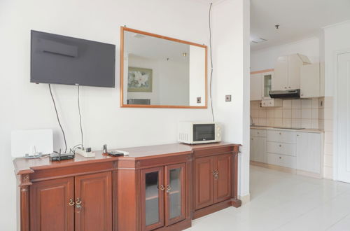 Photo 20 - Best Modern 1Br At Semanggi Apartment
