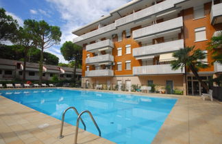 Photo 1 - Two-bedroom Apartment in Residence by the Beach With Shared Pool