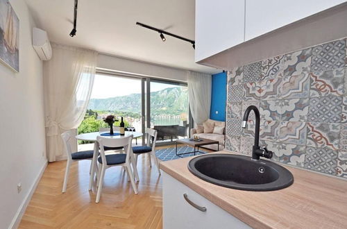 Photo 4 - Stunning 1-bed Apartment in Kotor