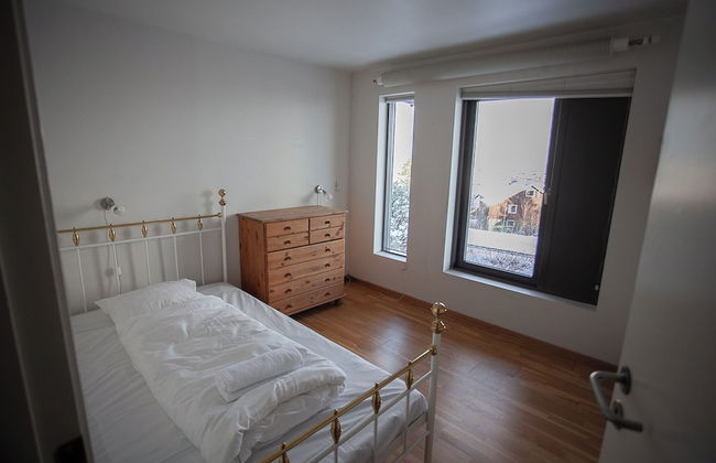 Large Apartment With Fabulous View Of Tórshavn - Photo 3