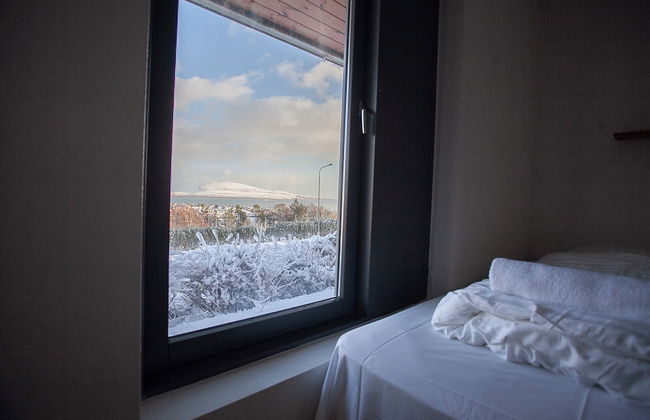 Large Apartment With Fabulous View Of Tórshavn - Photo 5