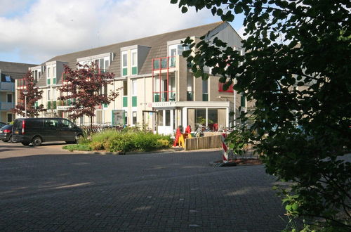 Photo 14 - Well Kept Apartment with Whirlpool near Sea on Texel