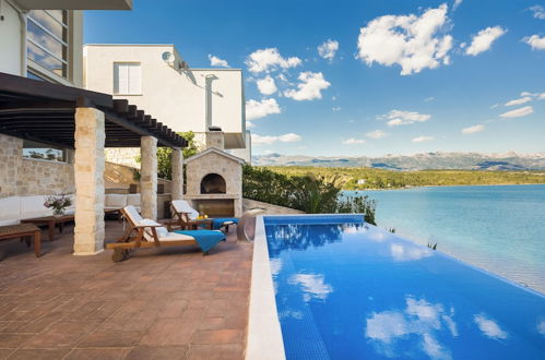 Foto 47 - Luxury at Villa Cama - Your Dream Vacation Rental