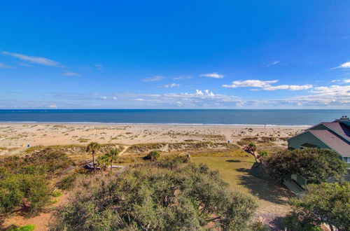 Photo 18 - 407 A Shipwatch by Avantstay Beach Front Condo w/ Ocean Views