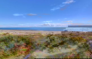 Foto 1 - 407 A Shipwatch by Avantstay Beach Front Condo w/ Ocean Views