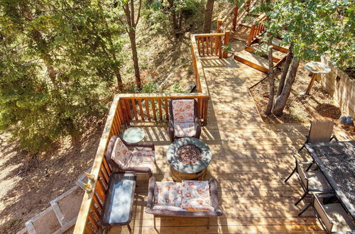 Photo 27 - Zen Den by Avantstay Entertainers Home in Ideal Big Bear Location w/ Hot Tub