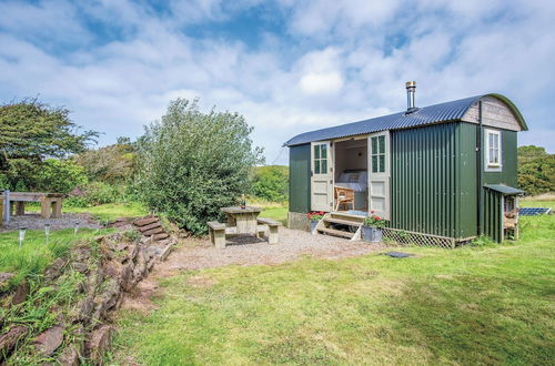 Photo 25 - Haven View - 1 Bed Shepherds Hut - St Ishmael's