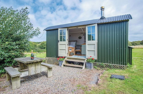 Photo 24 - Haven View - 1 Bed Shepherds Hut - St Ishmael's