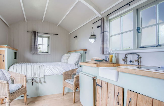 Haven View - 1 Bed Shepherds Hut - St Ishmael's - Foto 5
