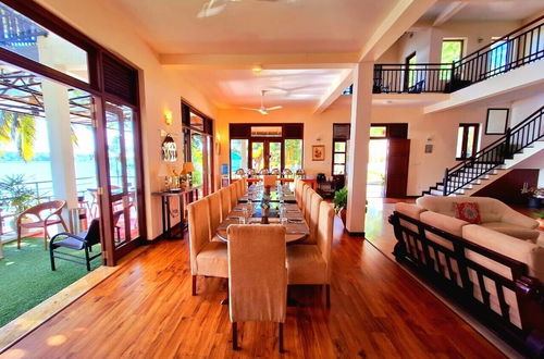 Photo 12 - MYH - Lake Front Pvt Villa With Staff and Includes Free Breakfast