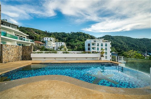 Photo 24 - Apartment at Kata Ocean View by Lofty