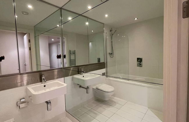 Stunning 1-bed Apartment in Salford - Foto 9