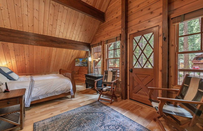 Cozy Pet Friendly Cabin in Lake Tahoe by Sierra Getaways - Foto 5
