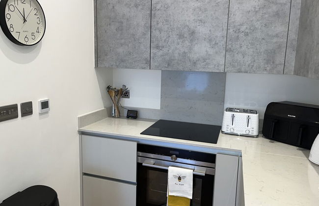 Superb 1-bed Apartment in Welwyn Garden City - Foto 2