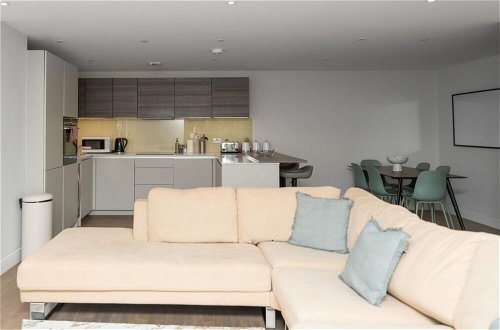 Photo 1 - The Hampstead Place - Elegant 3bdr Flat With Patio