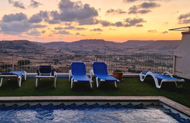 Modern 4-bed Home in Ix-xaghra, Valley View Pool - Photo 13