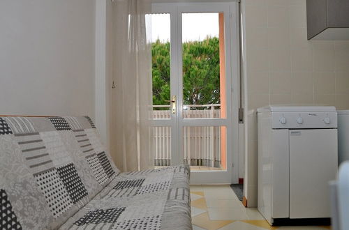 Photo 3 - One-bedroom Flat With Balcony and AC