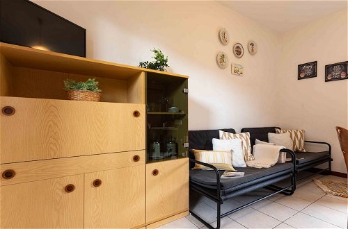 Photo 3 - Two-bedroom Apartment With Private Garden