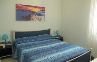 Photo 2 - Adorable Seaview Flat at Grado Pineta - Beahost