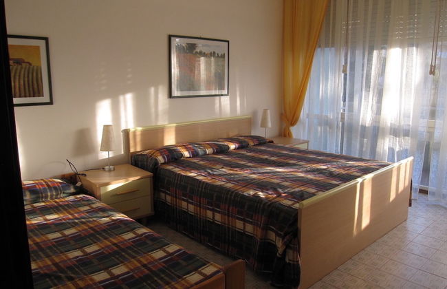 Modern Flat With Balcony and Lift at Grado Pineta - Foto 2