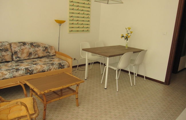 Modern Flat With Balcony and Lift at Grado Pineta - Foto 3