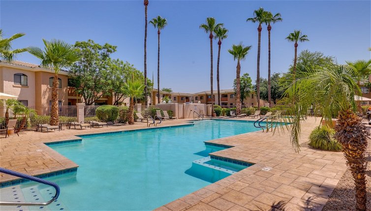Foto 1 - Ideally Located Phoenix Rental w/ Community Pool