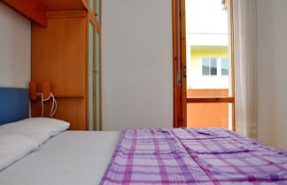 Photo 3 - Modern Apartment With a/c Next to the sea