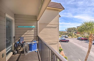 Photo 3 - Hilton Head Island Condo w/ Private Balcony