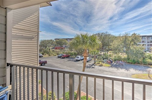 Foto 22 - Hilton Head Island Condo w/ Private Balcony