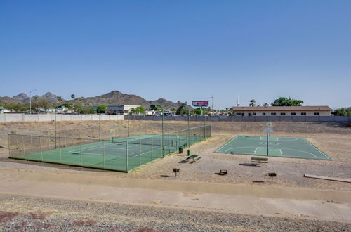 Photo 12 - Welcoming Phoenix Condo w/ Mountain Views