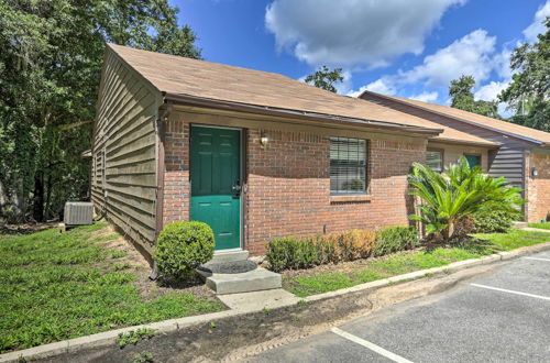 Foto 8 - Quaint Tallahassee Townhome ~ 2 Mi to Fsu