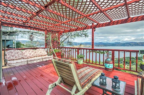 Photo 6 - Spacious Kelseyville Home w/ Large Lakefront Deck