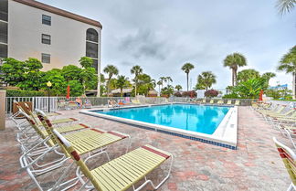 Photo 3 - Waterfront Marco Island Condo w/ Pool + Hot Tub