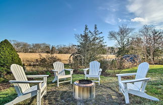 Foto 1 - Riverfront Kingston Home w/ Deck & Fire Pit