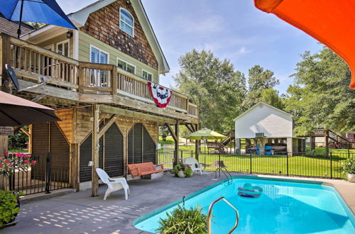 Foto 16 - Camden Home on Lake Wateree w/ Boat Dock