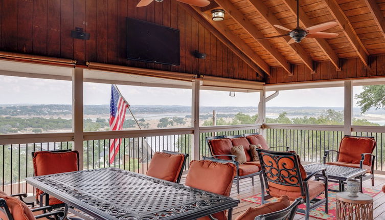 Photo 1 - Canyon Lake Home: Hill Country & Water Views