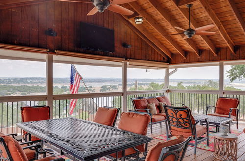 Photo 1 - Canyon Lake Home: Hill Country & Water Views