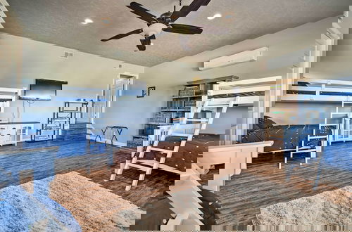 Foto 28 - Canyon Lake Home: Hill Country & Water Views